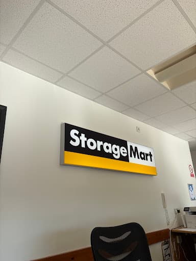 StorageMart — Customer photo