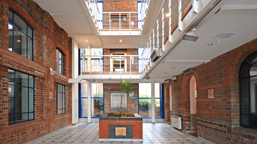 Safestore Liverpool Queens Dock Business Centre